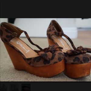 Jeffrey Campbell’s suede clogs